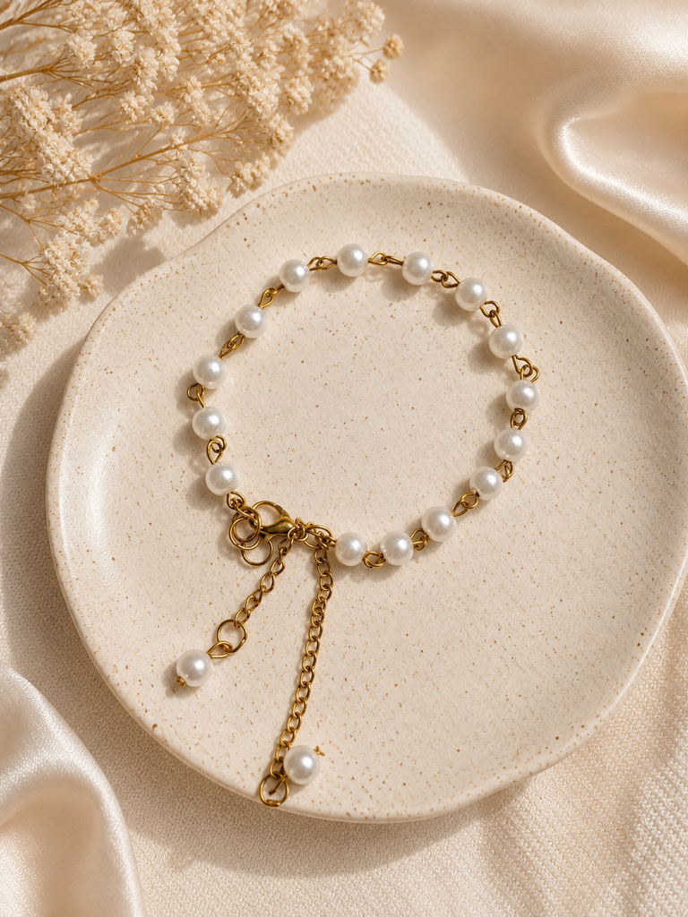 Pearl Grace Adjustable Bracelet