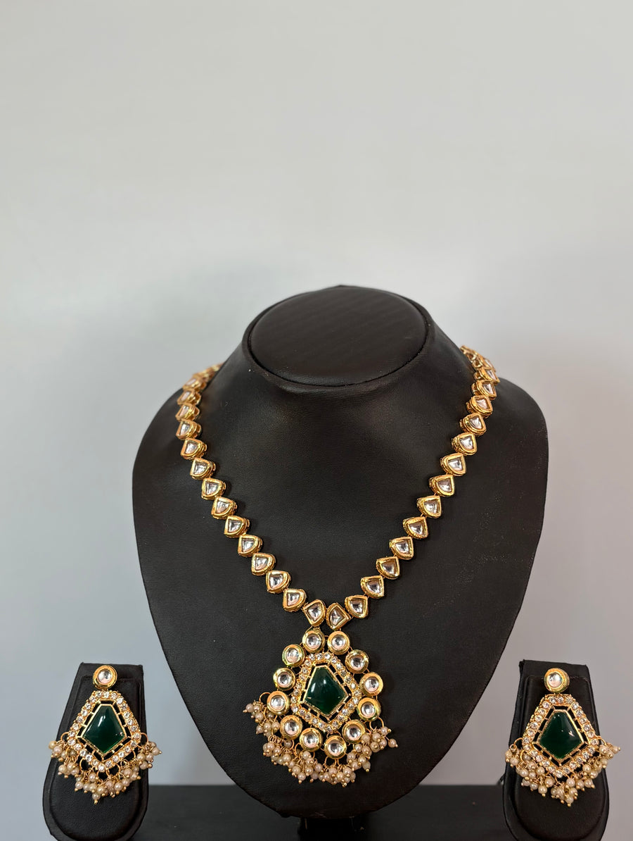 Green Kundan Pendant Necklace