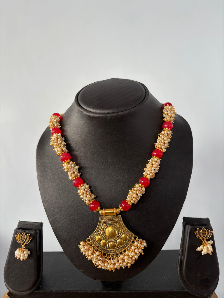 Red Pearl Necklace
