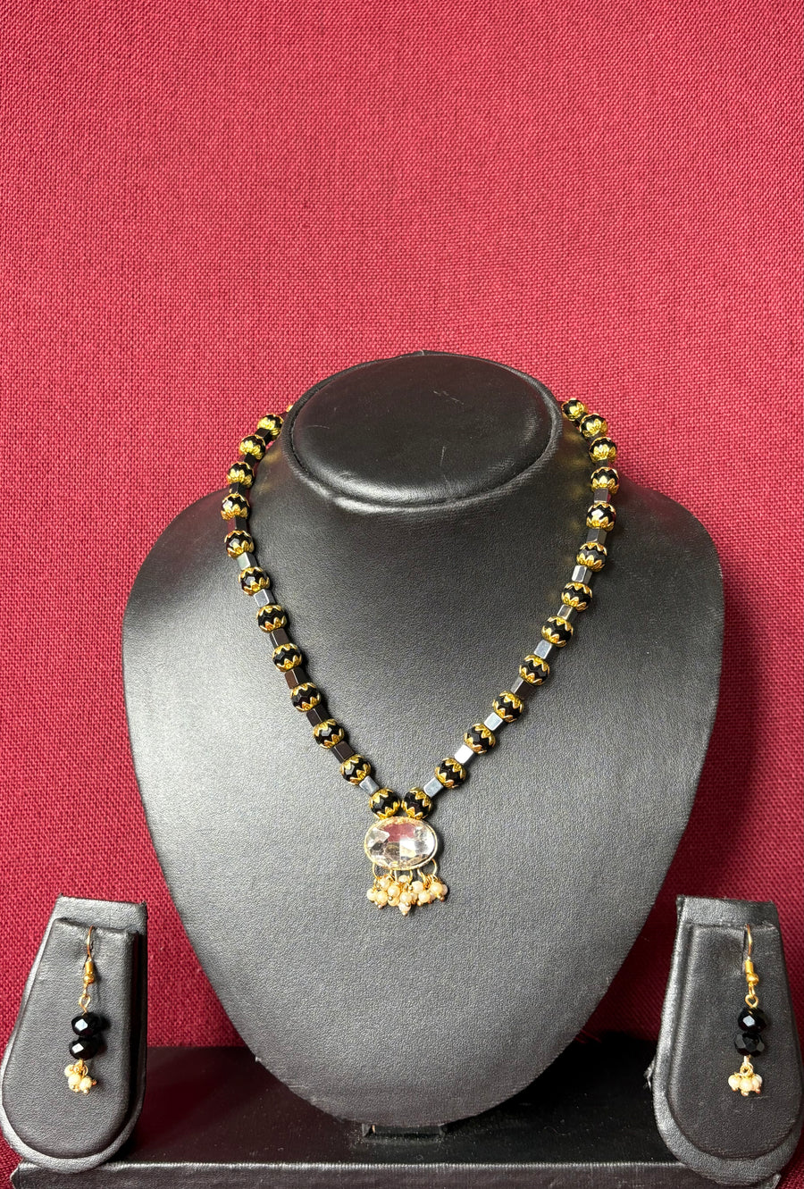 Black Pearl Necklace